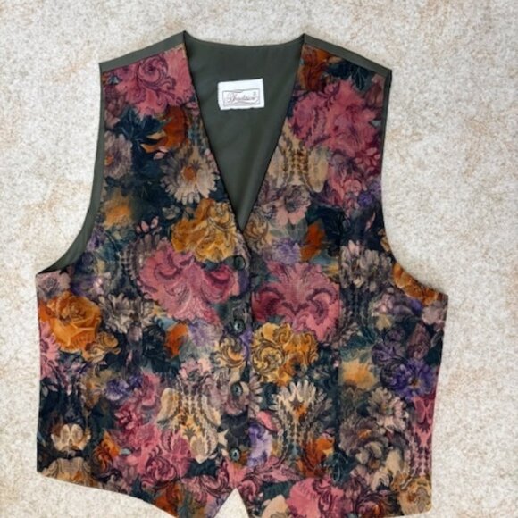 Vintage Floral Vest - Woman's size: 12 - Like New - Picture 1 of 8